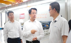 邓萌调研淮安高新区：聚焦新型工业化，提速项目建设