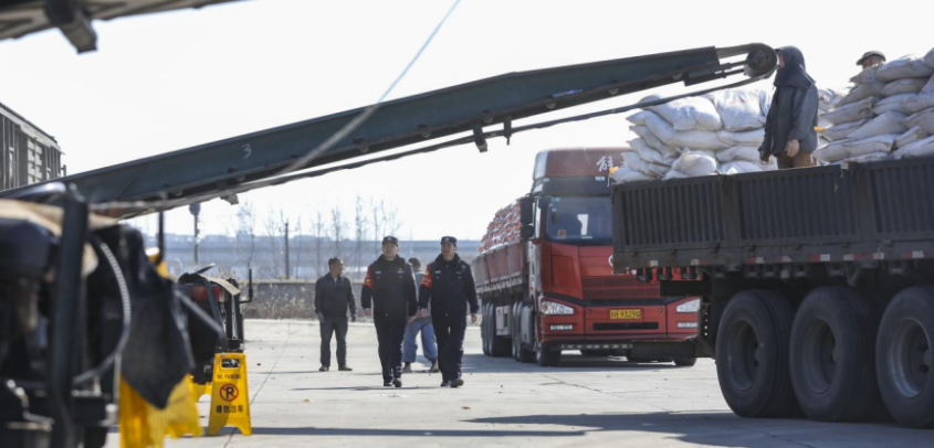 淮安铁警多措并举全力守护春耕农资铁路安全运输