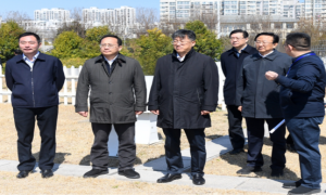 中国气象局党组书记、局长陈振林前往淮安调研