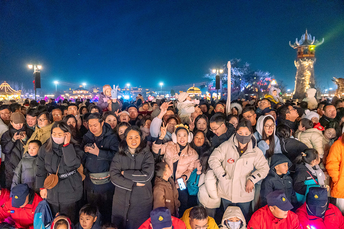 组图：淮安西游乐园跨年烟花照亮新年梦想